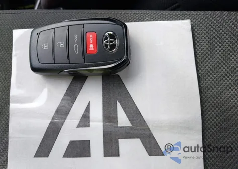 2025 Toyota Corolla Le z USA, uszkodzony, nr VIN 5YFB4MDE1SP271264